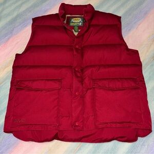 Cabela's Men's Red 550 Premier Northern Goose Down Fleece Lined Puffer Vest L